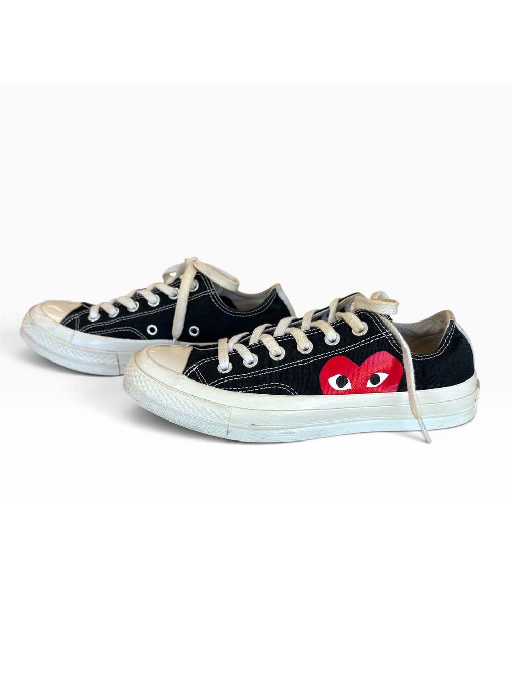 Comme des Garçons PLAY x Converse Chuck 70 Low Tops Black—W7
